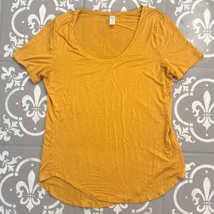 Old Navy Luxe short sleeved shirt size Medium